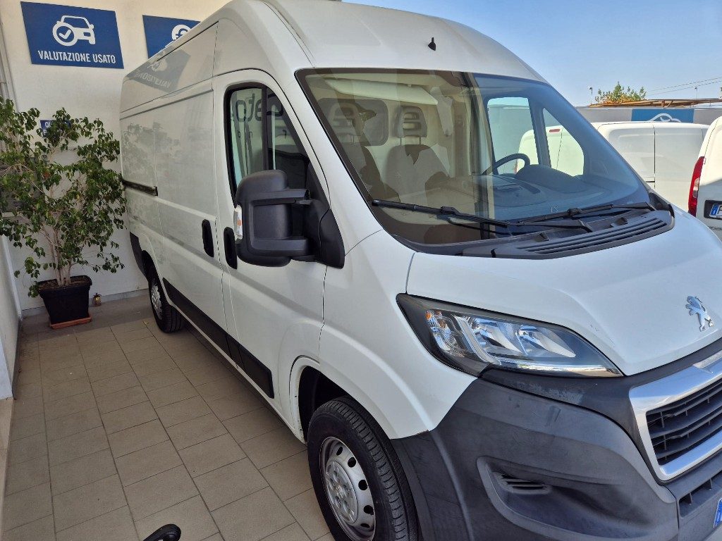 PEUGEOT Boxer 330 2.0 BlueHDi 130CV PC-TN Furgone - 3