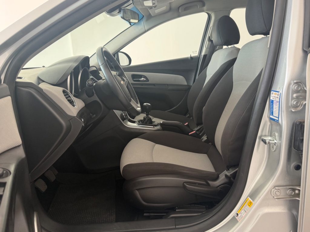 CHEVROLET Cruze 1.6 4 porte LS - 20