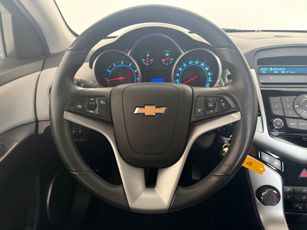 CHEVROLET Cruze 1.6 4 porte LS - 11