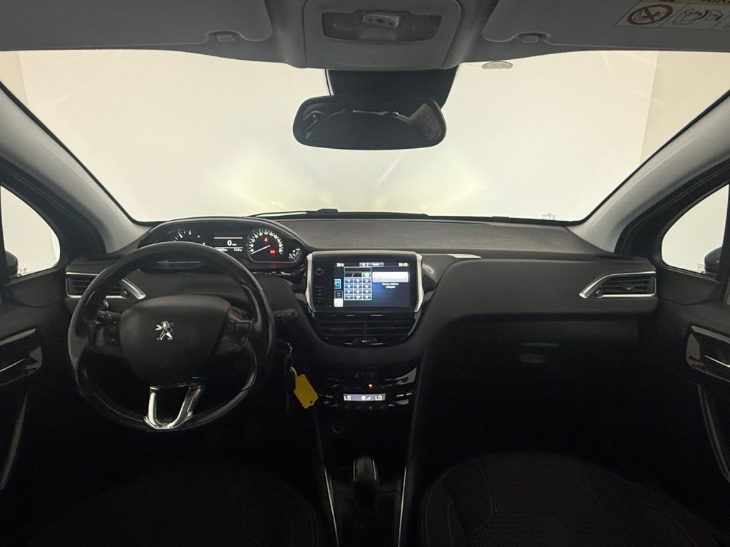 PEUGEOT 208 1° serie BlueHDi 75 5 porte Allure - 9