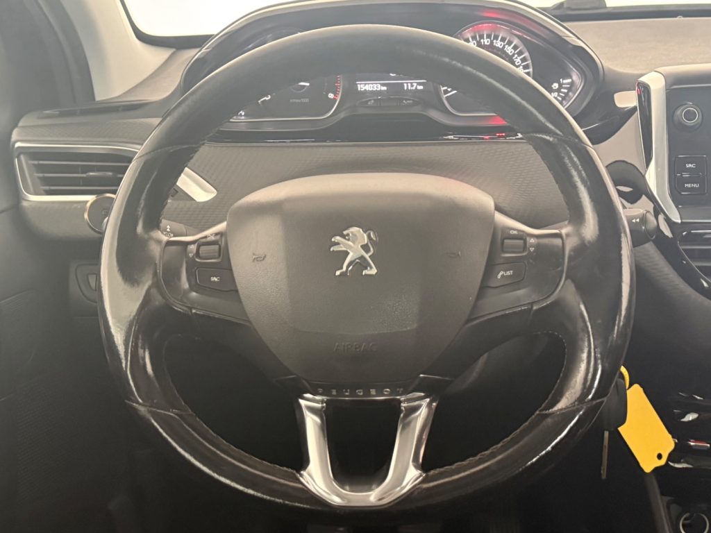 PEUGEOT 208 1° serie BlueHDi 75 5 porte Allure - 10
