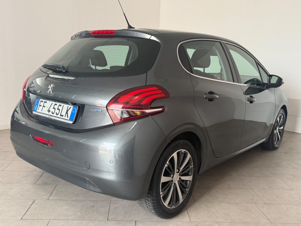 PEUGEOT 208 1° serie BlueHDi 75 5 porte Allure - 4