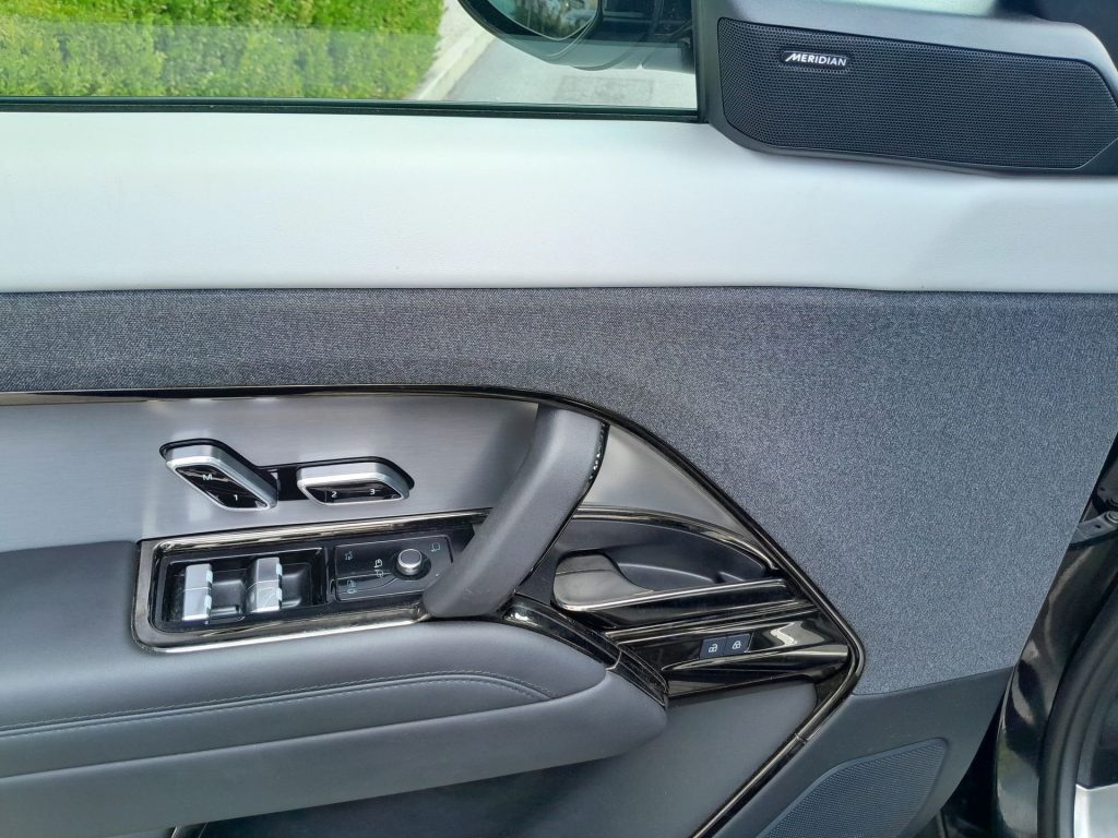 LAND ROVER Range Rover Sport 3.0D I6 249 MHEV Dynamic SE aut. - 18