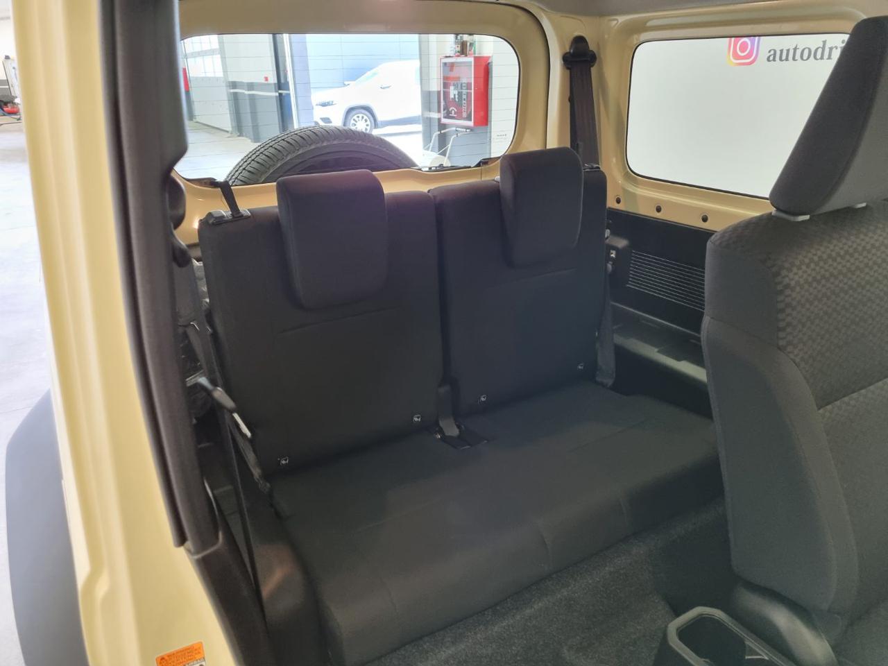 SUZUKI Jimny 1.5 5MT Top - 11