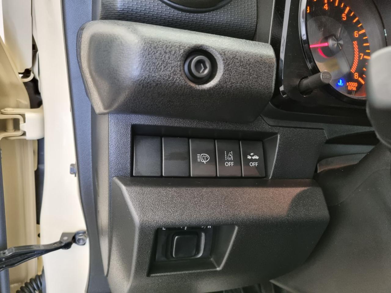 SUZUKI Jimny 1.5 5MT Top - 18