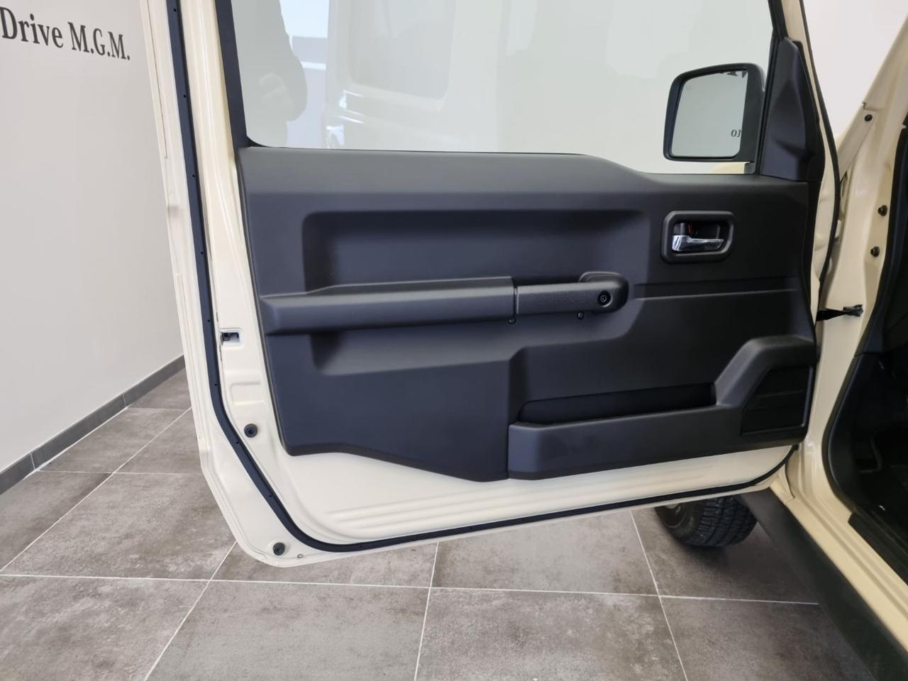 SUZUKI Jimny 1.5 5MT Top - 19