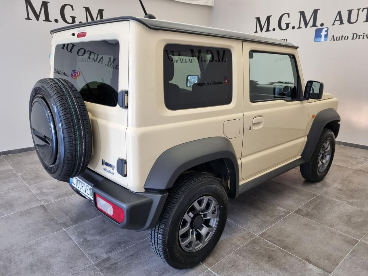 SUZUKI Jimny 1.5 5MT Top - 22