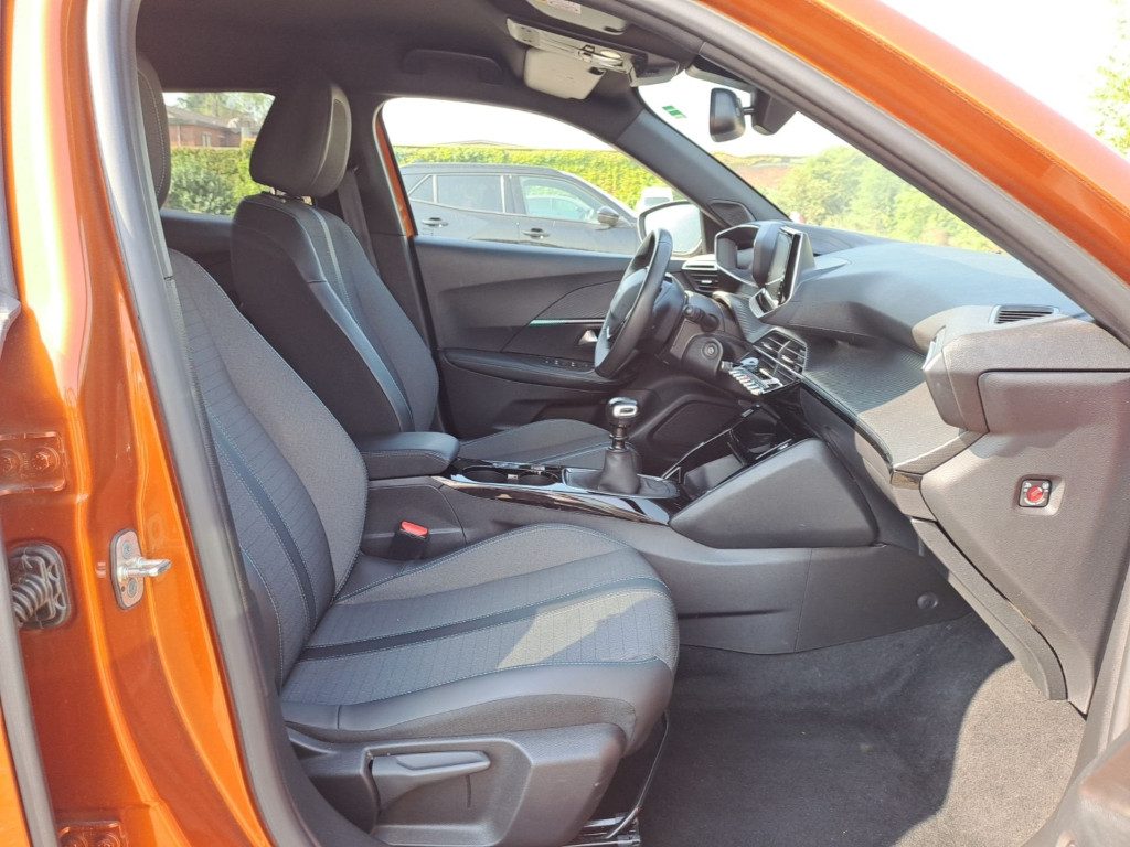 PEUGEOT 2008 PureTech 100 S&S Allure IVA ESPOSTA OK NEOP. - 5