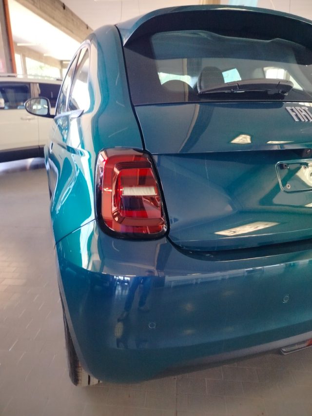 FIAT 500 — foto 12 di 30