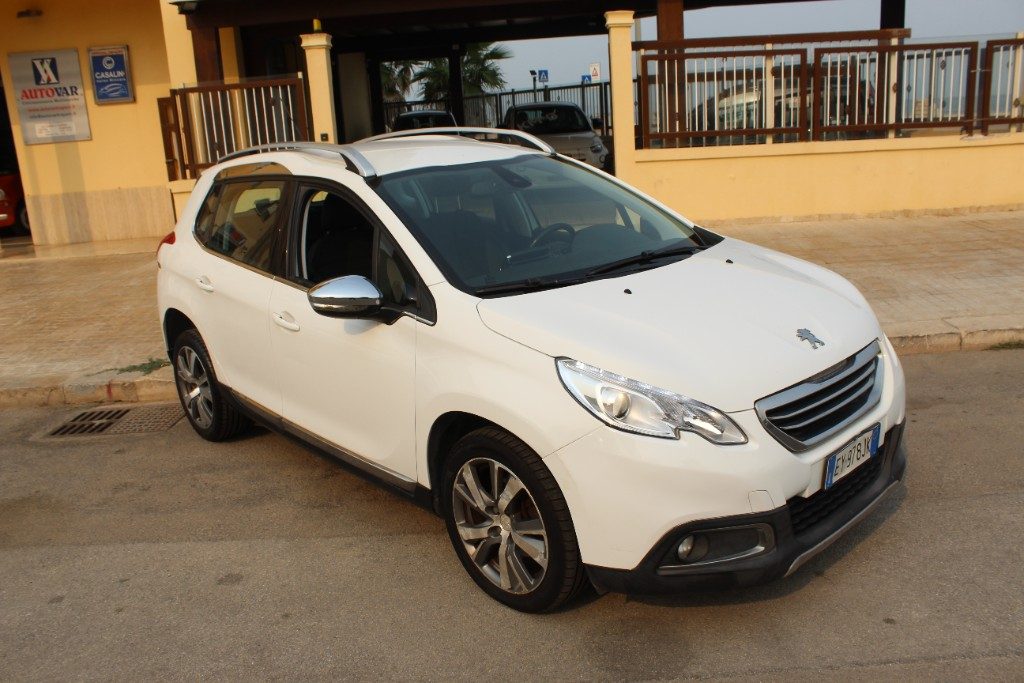 PEUGEOT 2008 1° serie 1.6 e-HDi 115 CV Stop&Start Allure