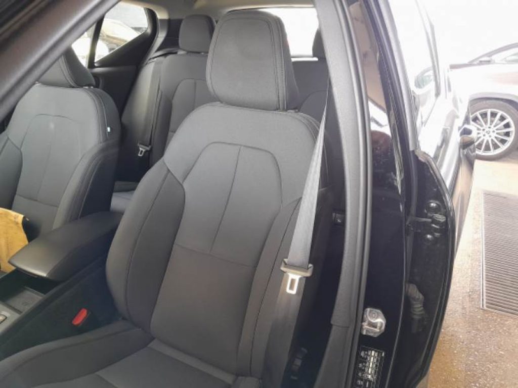 VOLVO XC40 T5 Recharge Plug-in Hybrid Inscription IVA ESPOSTA - 7