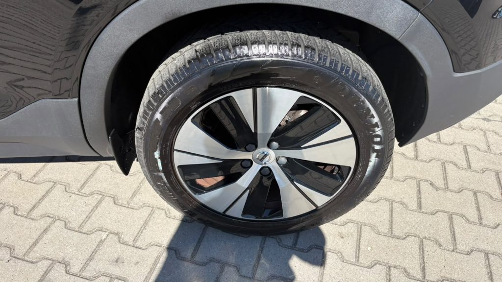 VOLVO XC40 T5 Recharge Plug-in Hybrid Inscription IVA ESPOSTA - 6