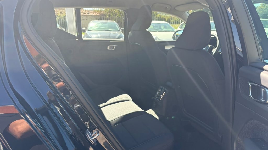 VOLVO XC40 T5 Recharge Plug-in Hybrid Inscription IVA ESPOSTA - 22