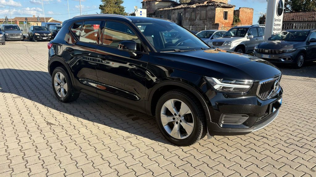 VOLVO XC40 D3 GEARTRONIC ** UNICO PROPRIETARIO ** - 2