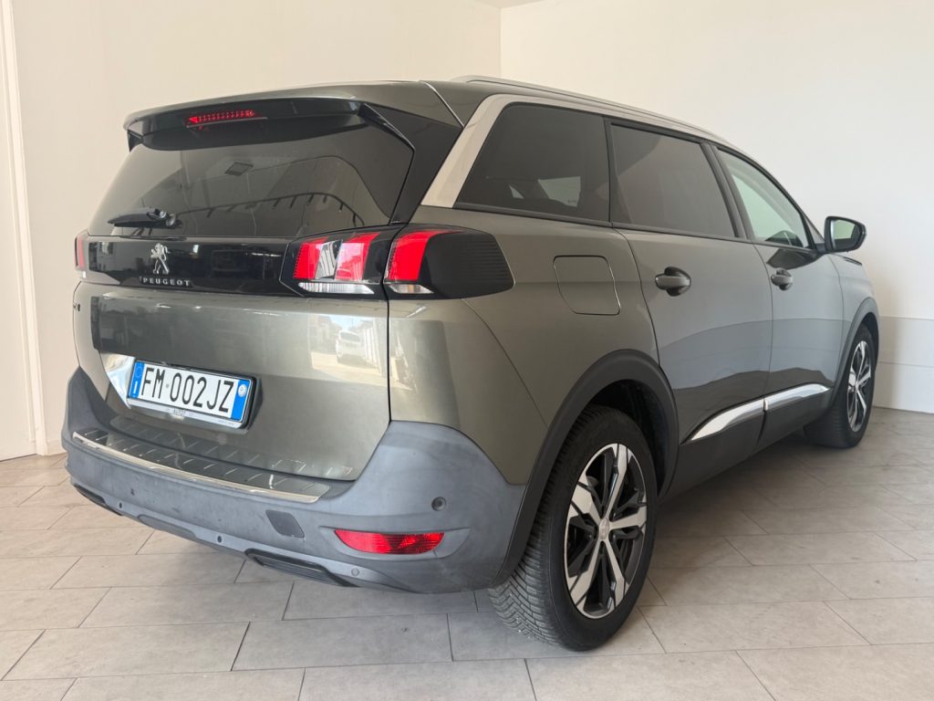 PEUGEOT 5008 BlueHDi 120 S&S EAT6 GT Line - 4