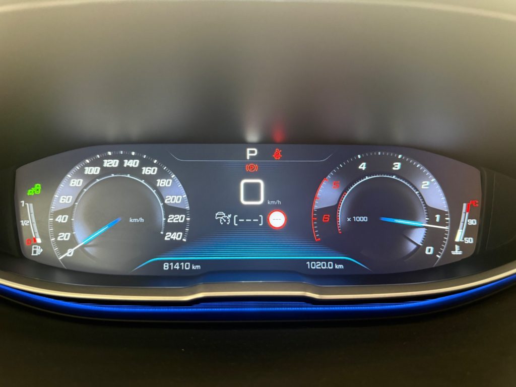 PEUGEOT 5008 BlueHDi 120 S&S EAT6 GT Line - 10