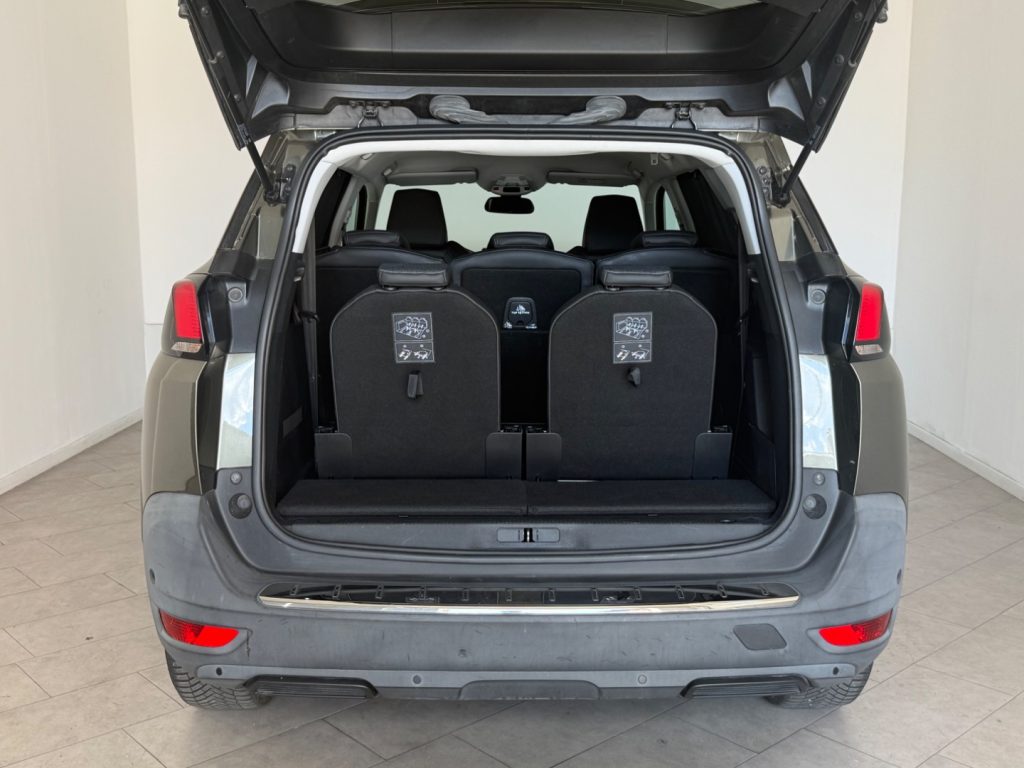 PEUGEOT 5008 BlueHDi 120 S&S EAT6 GT Line - 7