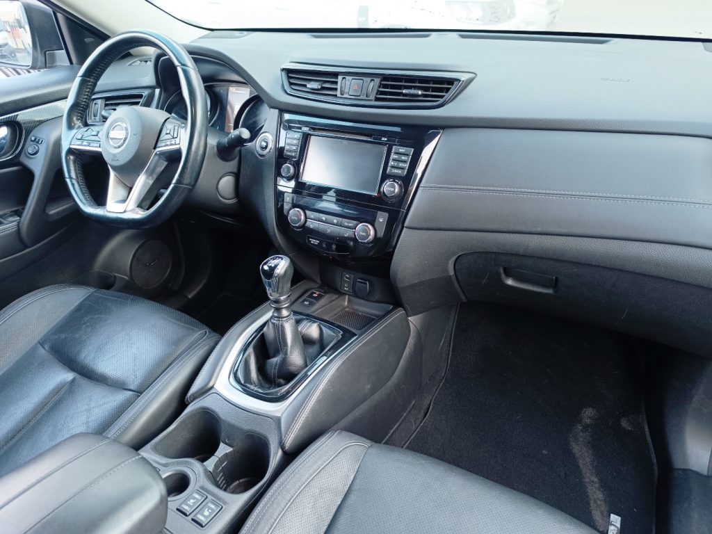 NISSAN X-Trail 1.6 dCi 2WD Tekna - 3