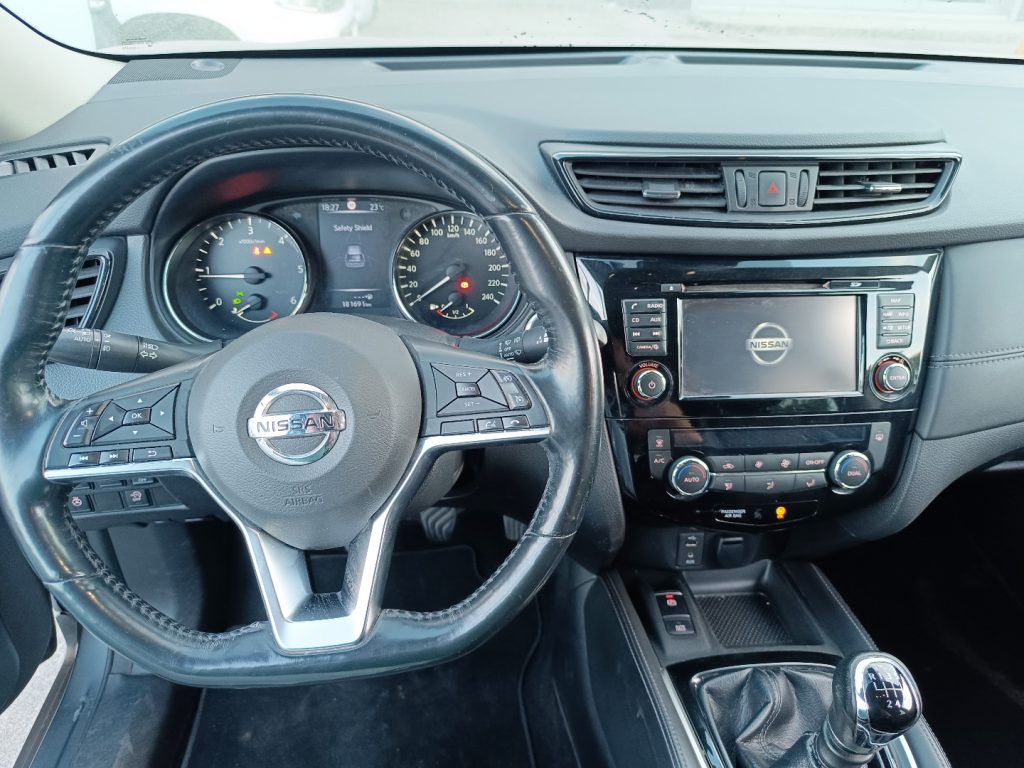 NISSAN X-Trail 1.6 dCi 2WD Tekna - 6