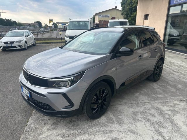 OPEL Grandland Argento metallizzato