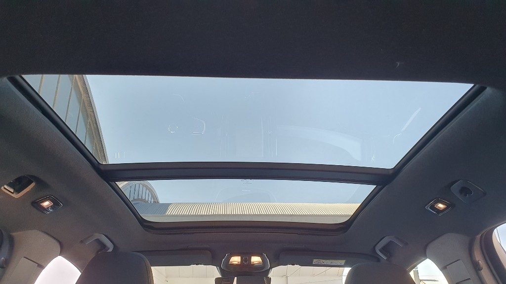 VOLVO XC40 B3 automatico Ultra Black Edition - Grid Foto 15