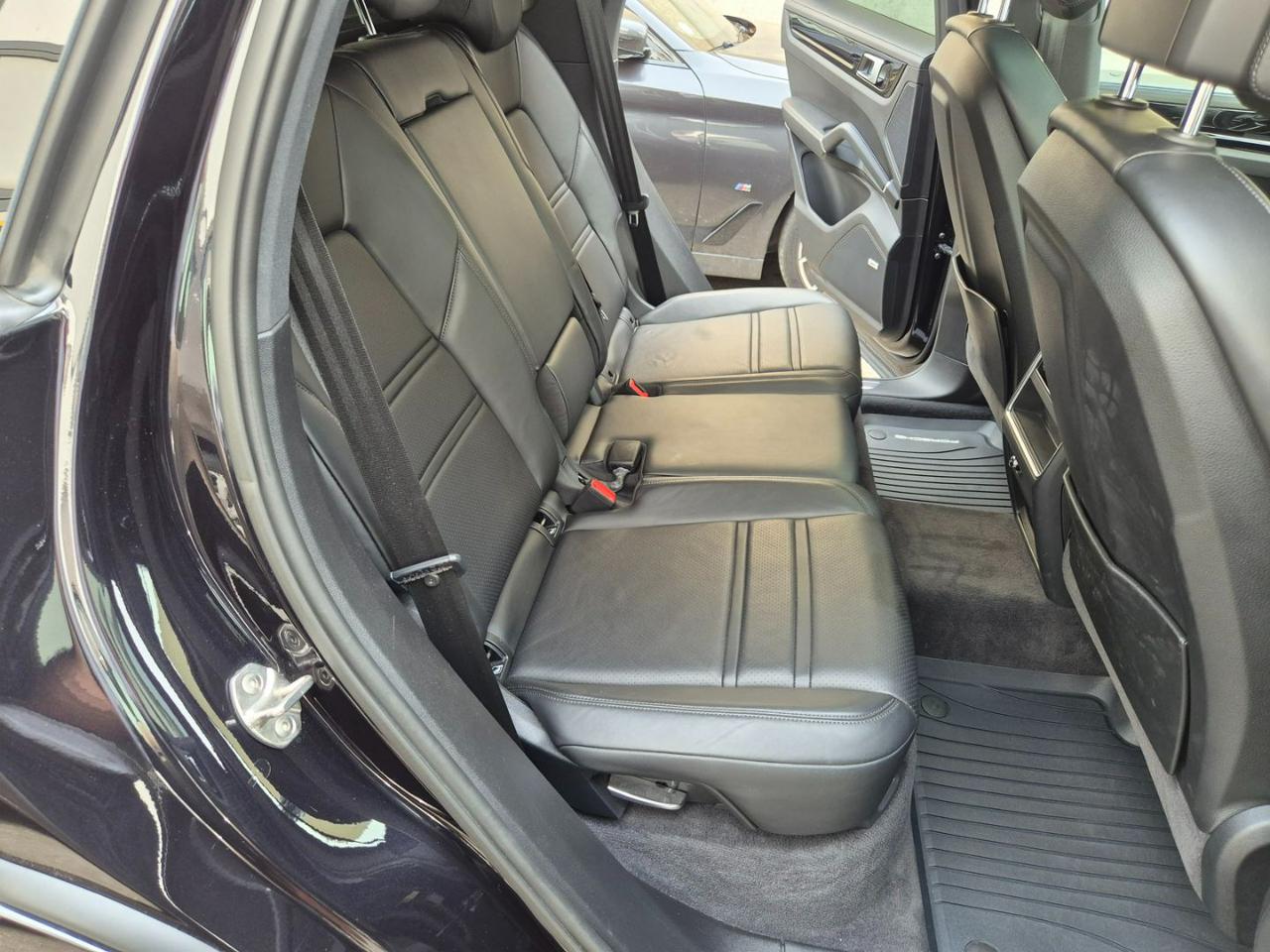 PORSCHE Cayenne 3.0 V6 E-Hybrid - 14