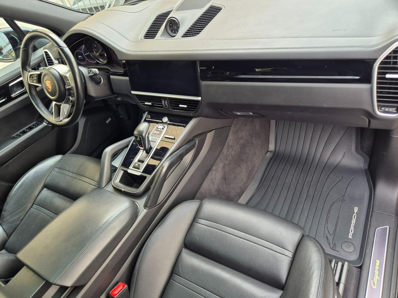 PORSCHE Cayenne 3.0 V6 E-Hybrid - 16