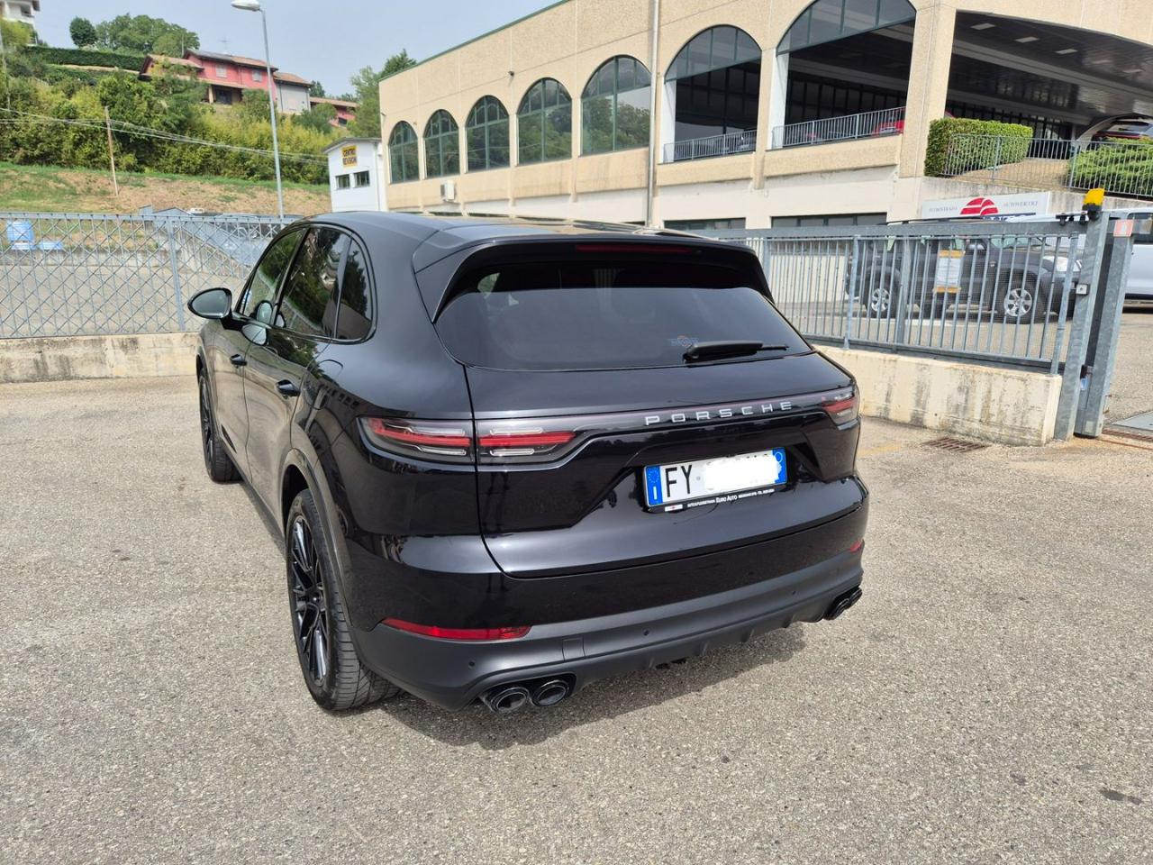 PORSCHE Cayenne 3.0 V6 E-Hybrid - 8