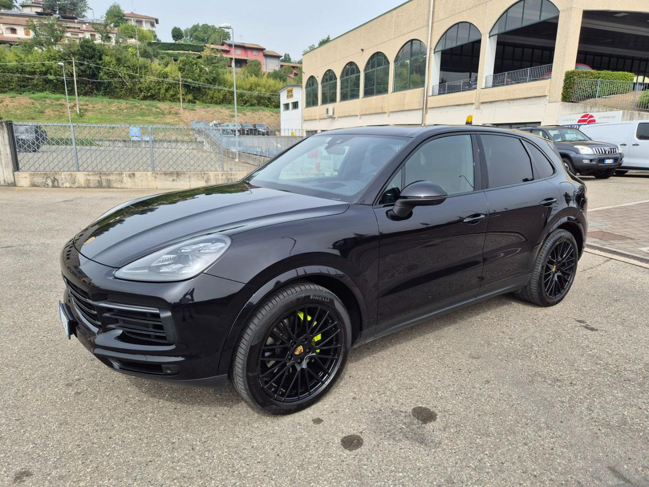 PORSCHE Cayenne 3.0 V6 E-Hybrid - 2