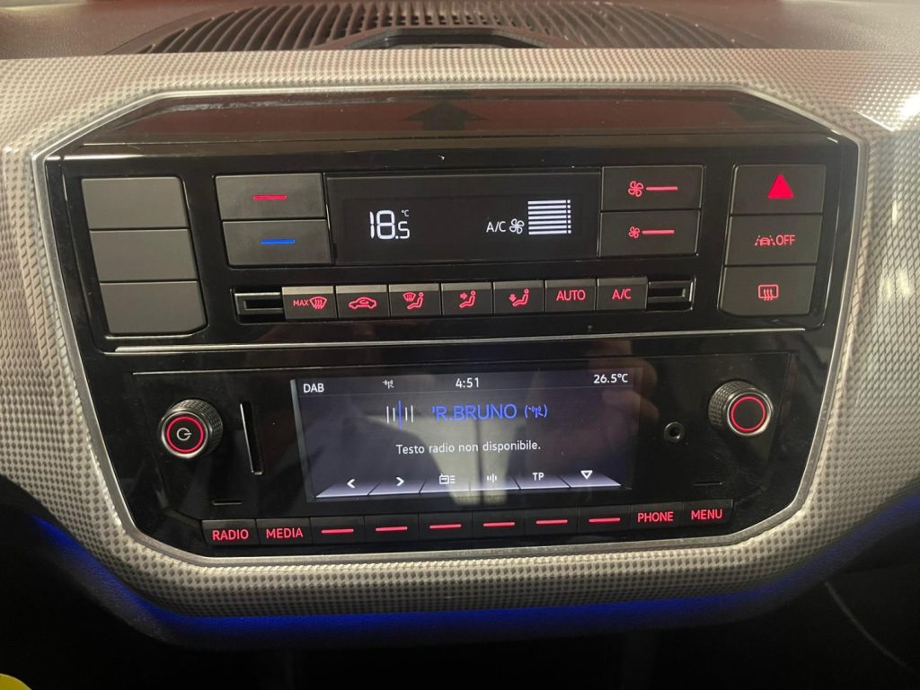 VOLKSWAGEN e-up! 82 CV LONG RANGE 32,3KW/H 16 VIDEO - 15