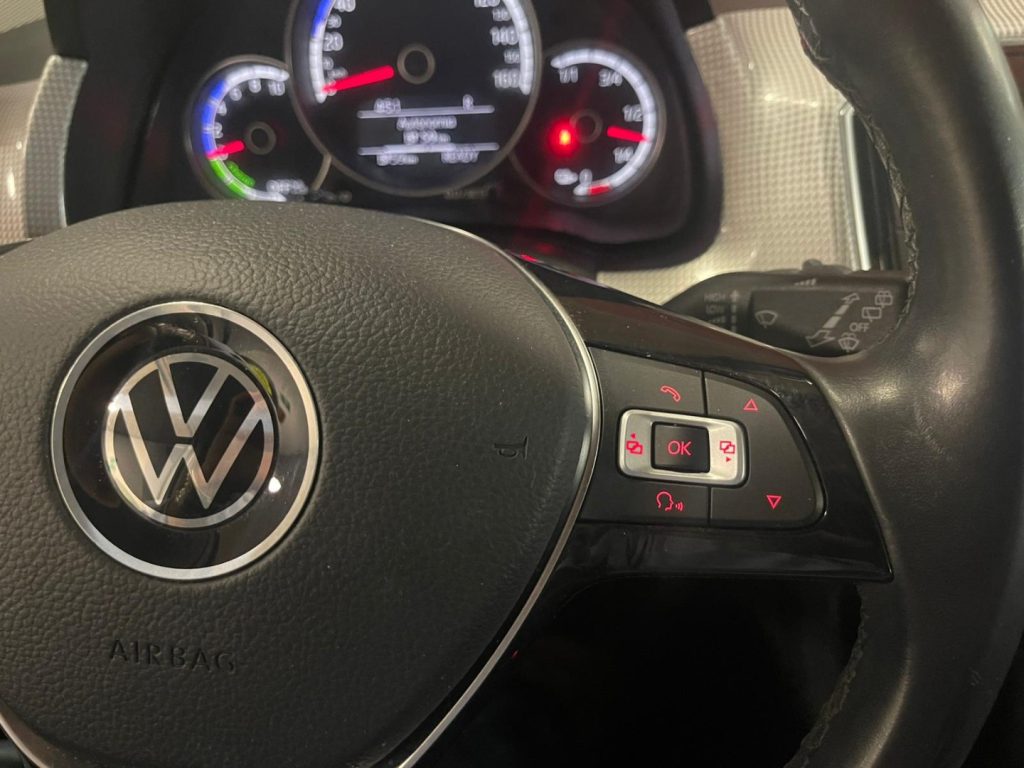 VOLKSWAGEN e-up! 82 CV LONG RANGE 32,3KW/H 16 VIDEO - 16