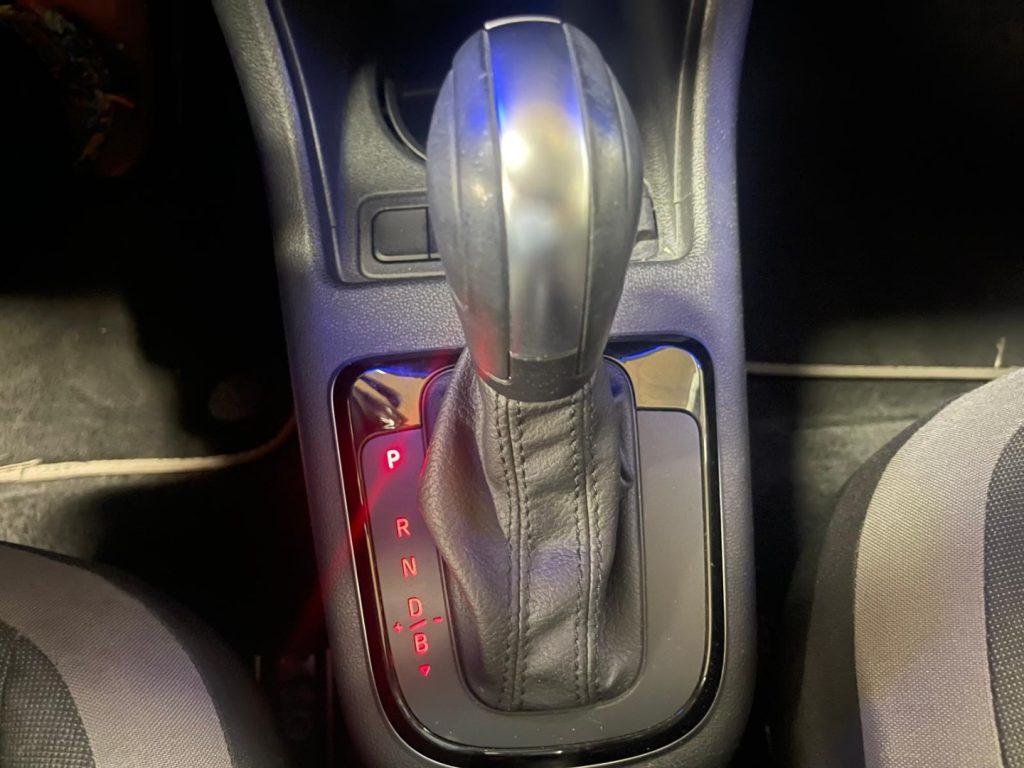 VOLKSWAGEN e-up! 82 CV LONG RANGE 32,3KW/H 16 VIDEO - 20
