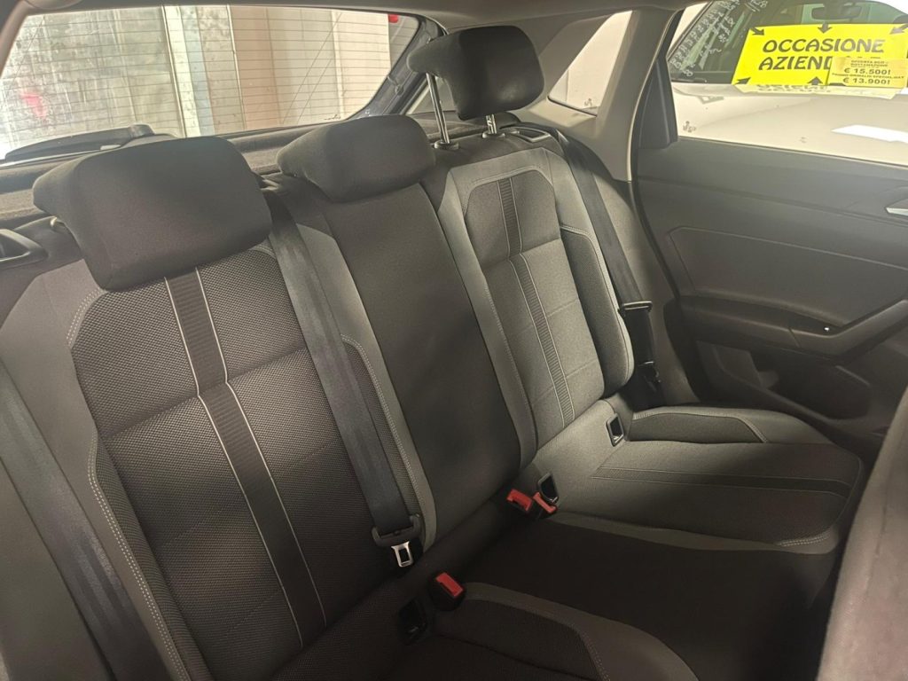 VOLKSWAGEN Polo 1.0 TSI Style MATRIX 16 C/GRIMALDI SP. DAY - 17
