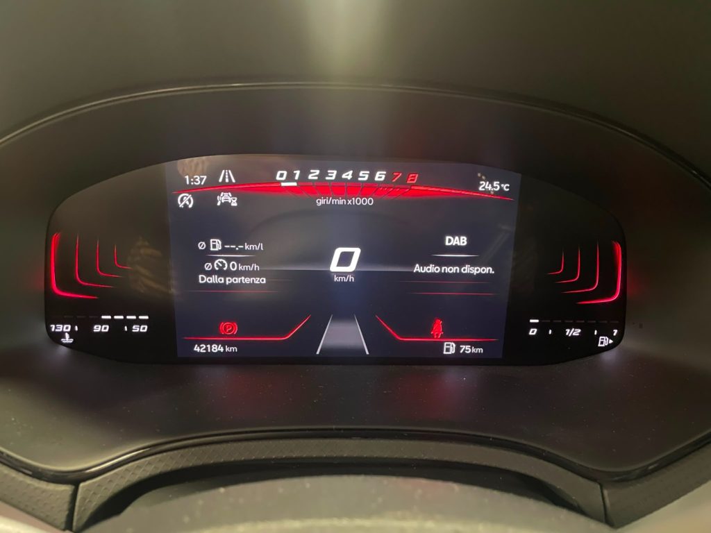 SEAT Arona 1.0 EcoTSI FR 18 BEATS AUDIO FULL LED - 19