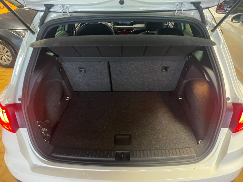 SEAT Arona 1.0 EcoTSI FR 18 VIDEO - 6