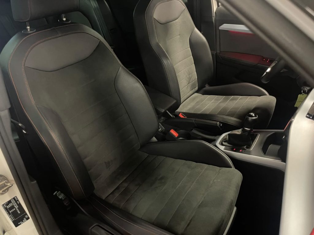 SEAT Arona 1.0 EcoTSI FR 18 VIDEO - 12