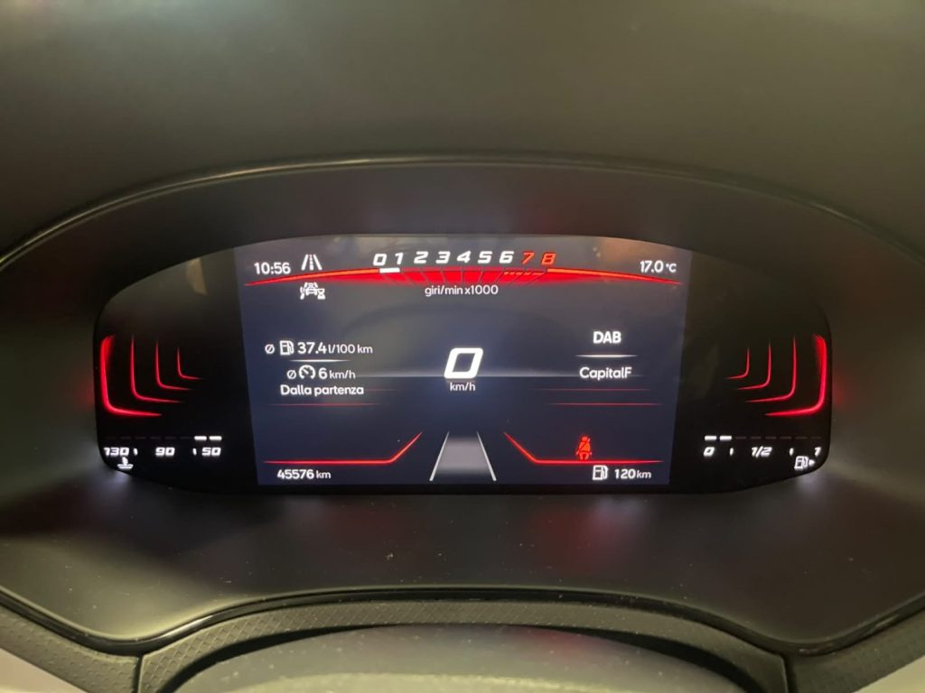 SEAT Arona 1.0 EcoTSI FR 18 VIDEO - 15