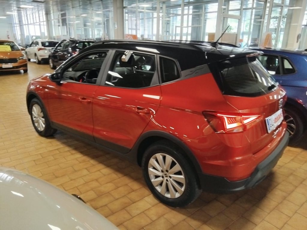 SEAT Arona 1.0 TGI Style LED - 3