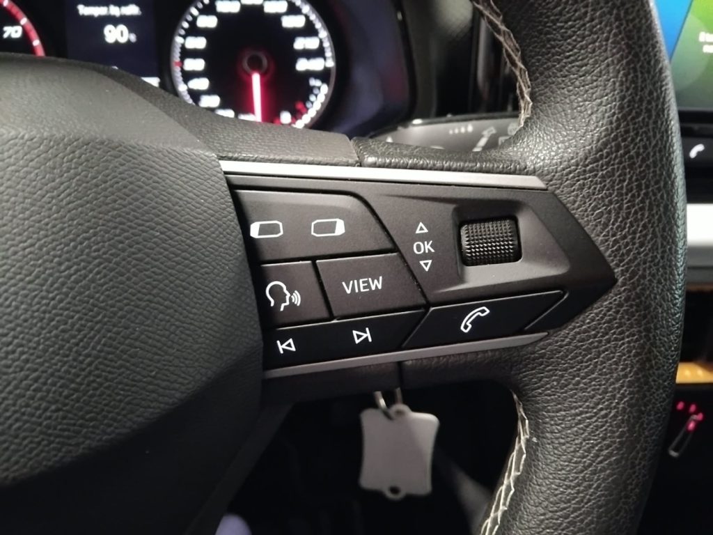 SEAT Arona 1.0 TGI Style LED - 19