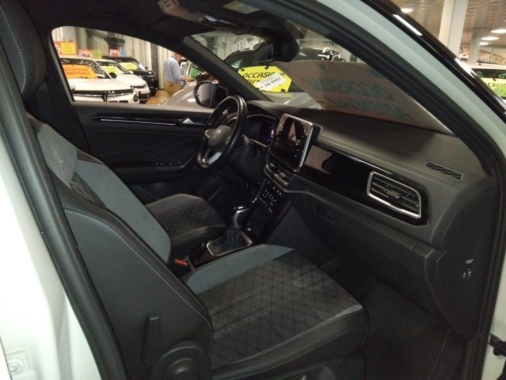 VOLKSWAGEN T-Roc 1.5 TSI ACT DSG R-Line LED VIDEO C/GRIMALDI SP.DAY - 12