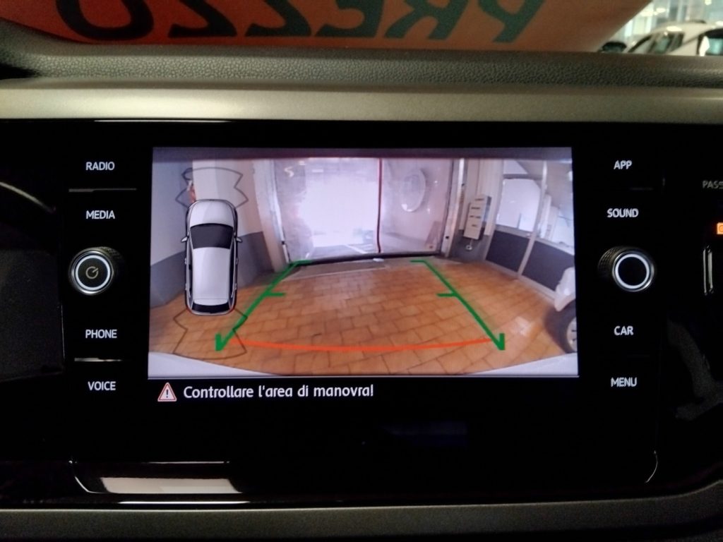 VOLKSWAGEN Polo 1.6 TDI Comfortline 16 VIDEO C/GRIMALDI SP.DAY - 18