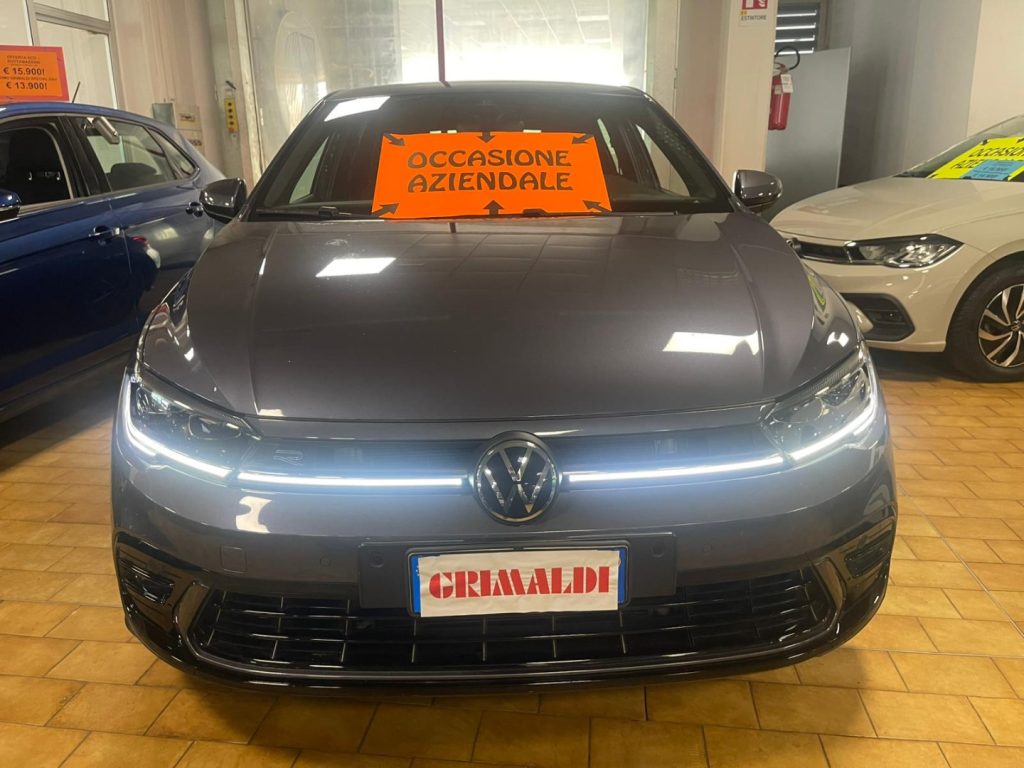 VOLKSWAGEN Polo 1.0 TSI DSG R-Line MATRIX 16 C/GRIMALDI SP. DAY - 2