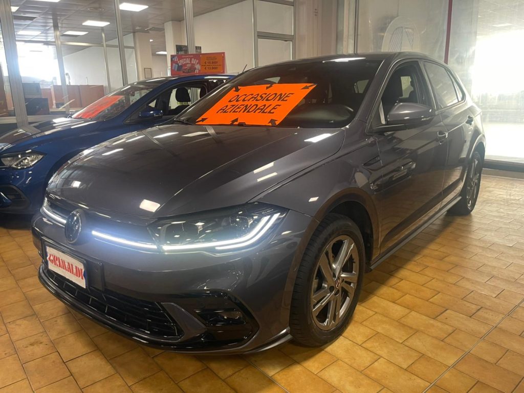 VOLKSWAGEN Polo 1.0 TSI DSG R-Line MATRIX 16 C/GRIMALDI SP. DAY - 15