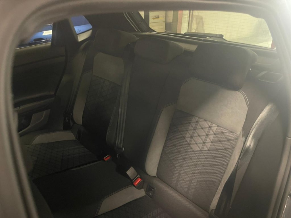 VOLKSWAGEN Polo 1.0 TSI DSG R-Line MATRIX 16 C/GRIMALDI SP. DAY - 17
