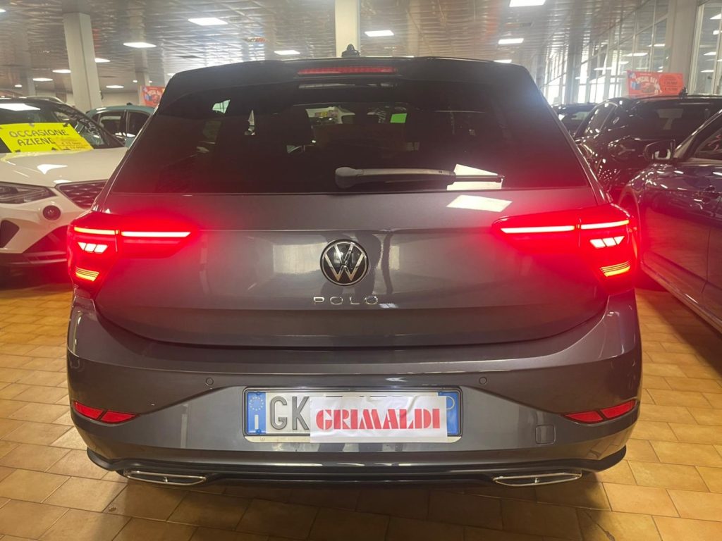 VOLKSWAGEN Polo 1.0 TSI DSG R-Line MATRIX 16 C/GRIMALDI SP. DAY - 7