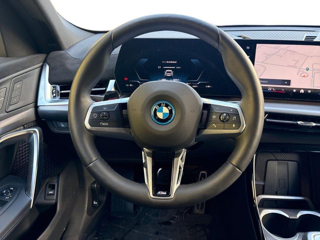 BMW iX2 eDrive 20 Msport Aut. - 10