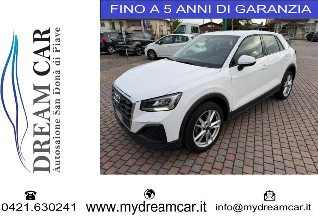 AUDI Q2 Bianco metallizzato