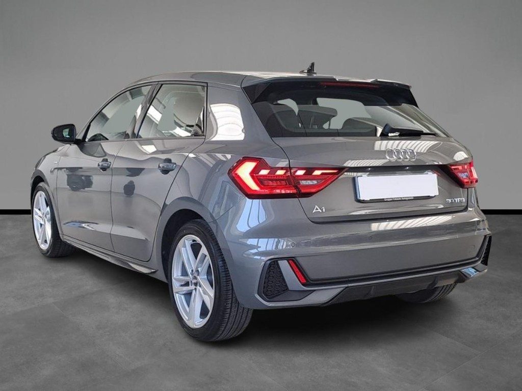 AUDI A1 SPB 30 TFSI S line edition - 3