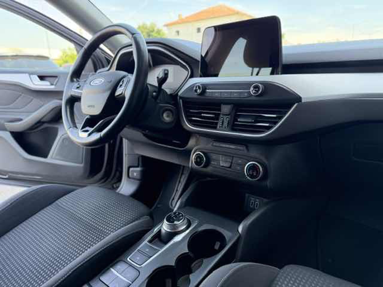 Clicca per ingrandire Focus - 1.5 EcoBlue 120 CV automatico SW Business Co-Pilot