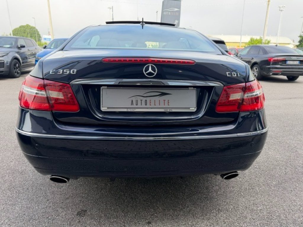 Clicca per ingrandire E 350 - CDI Coupé BlueEFFICIENCY Avantgarde